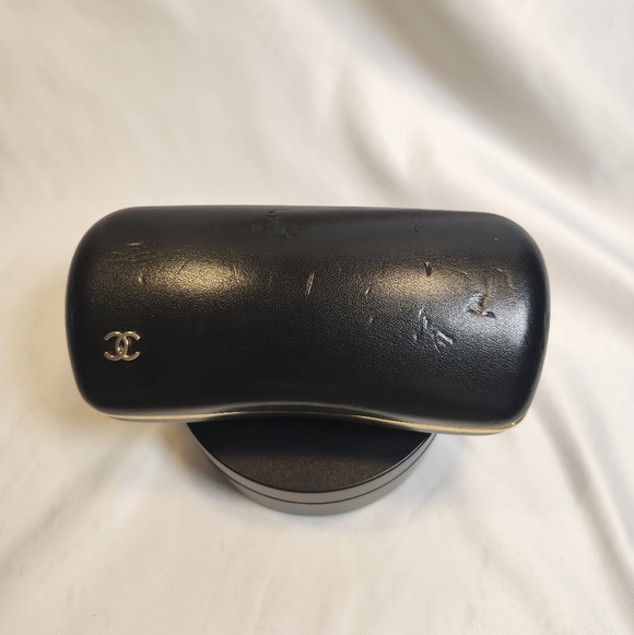 Chanel Black/Gold Mirrored Cat-Eye Sunglasses - Picture 9 of 10